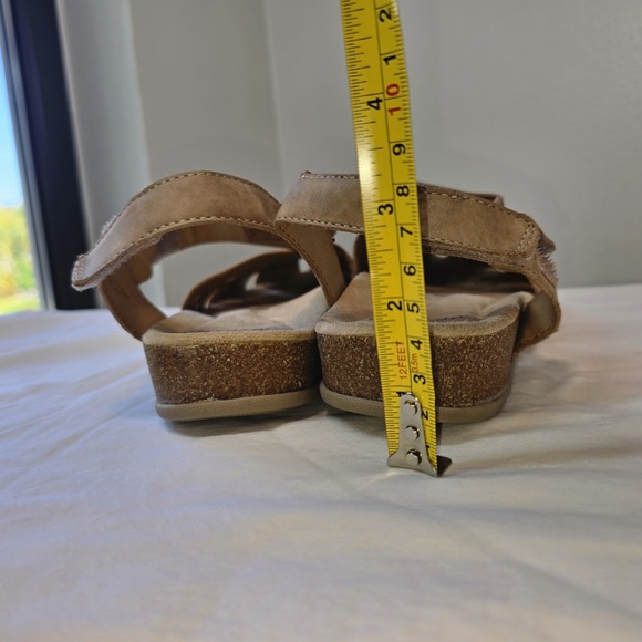 Earth Origins‎ Options Sandals Comfort Slingback Taupe Cutout Casual Shoes - Picture 7 of 16